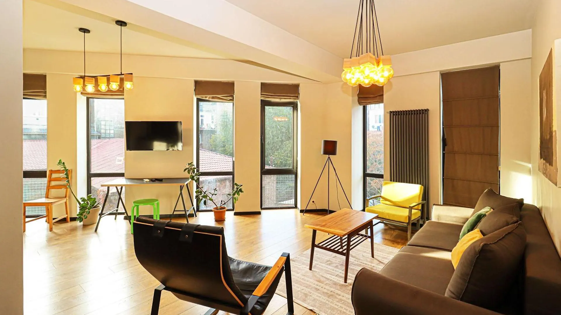 Wehost Pool And Gym Apartment تبليسي